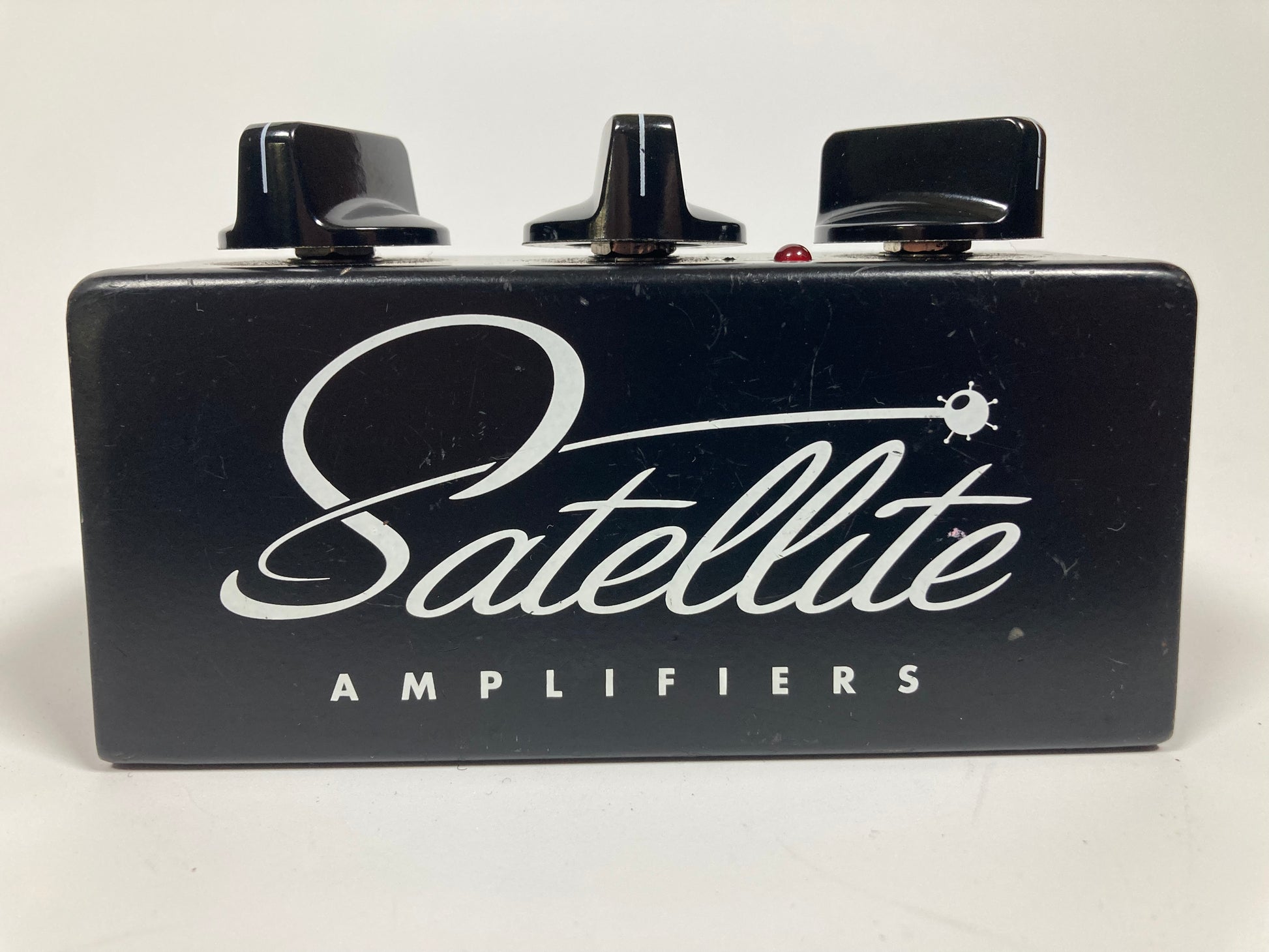 Satellite Amplifiers Bass Eradicator