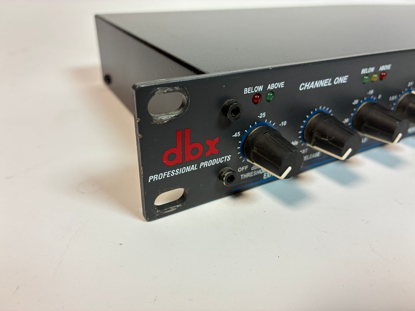 dbx 166XL Stereo Compressor / Limiter / Gate - Excellent Condition