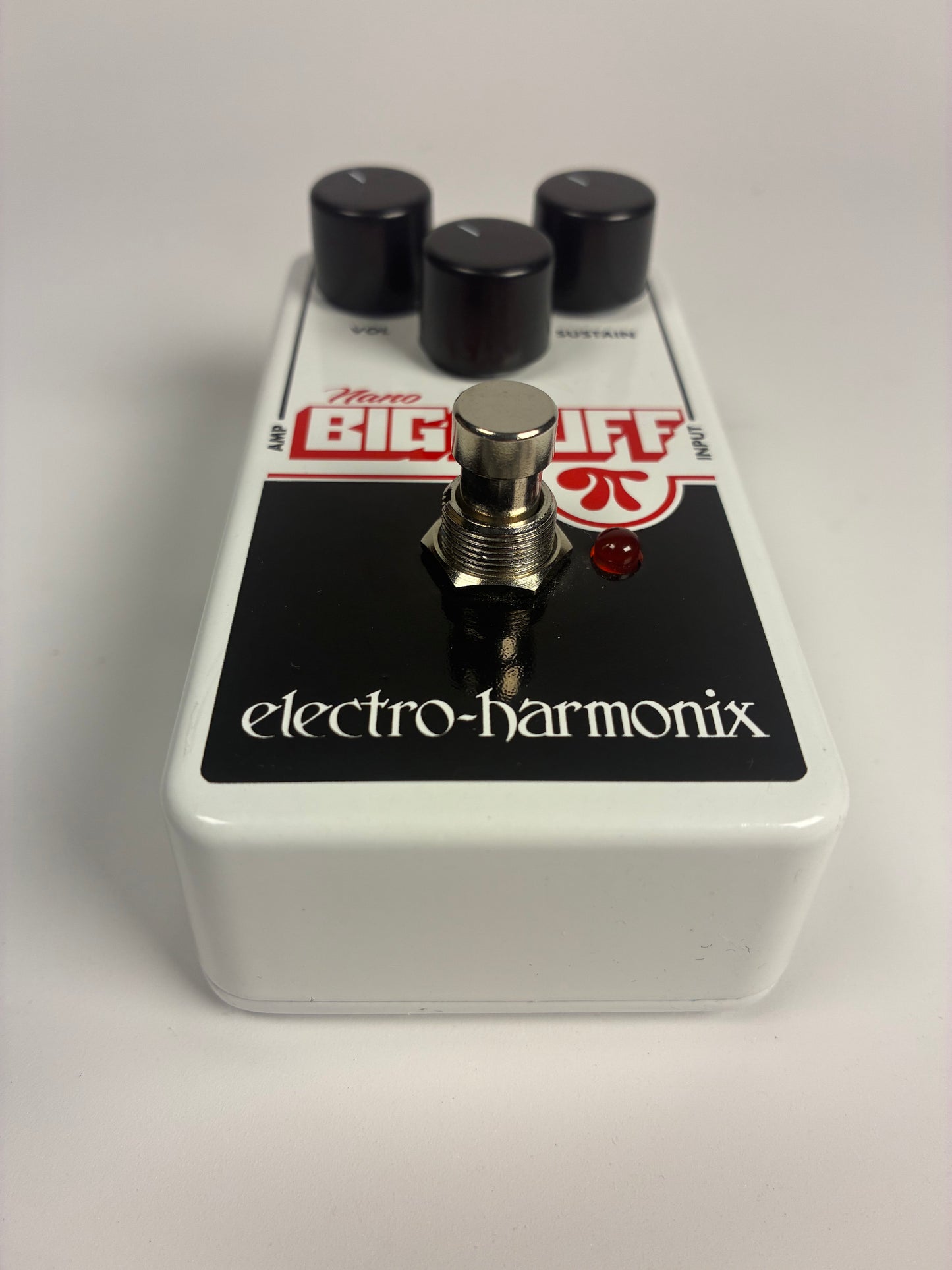 Electro-Harmonix Nano Big Muff Pi Distortion / Sustainer