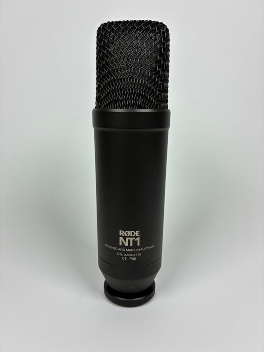 RODE NT1 Large Diaphragm Cardioid Condenser Microphone - Excellent Condition