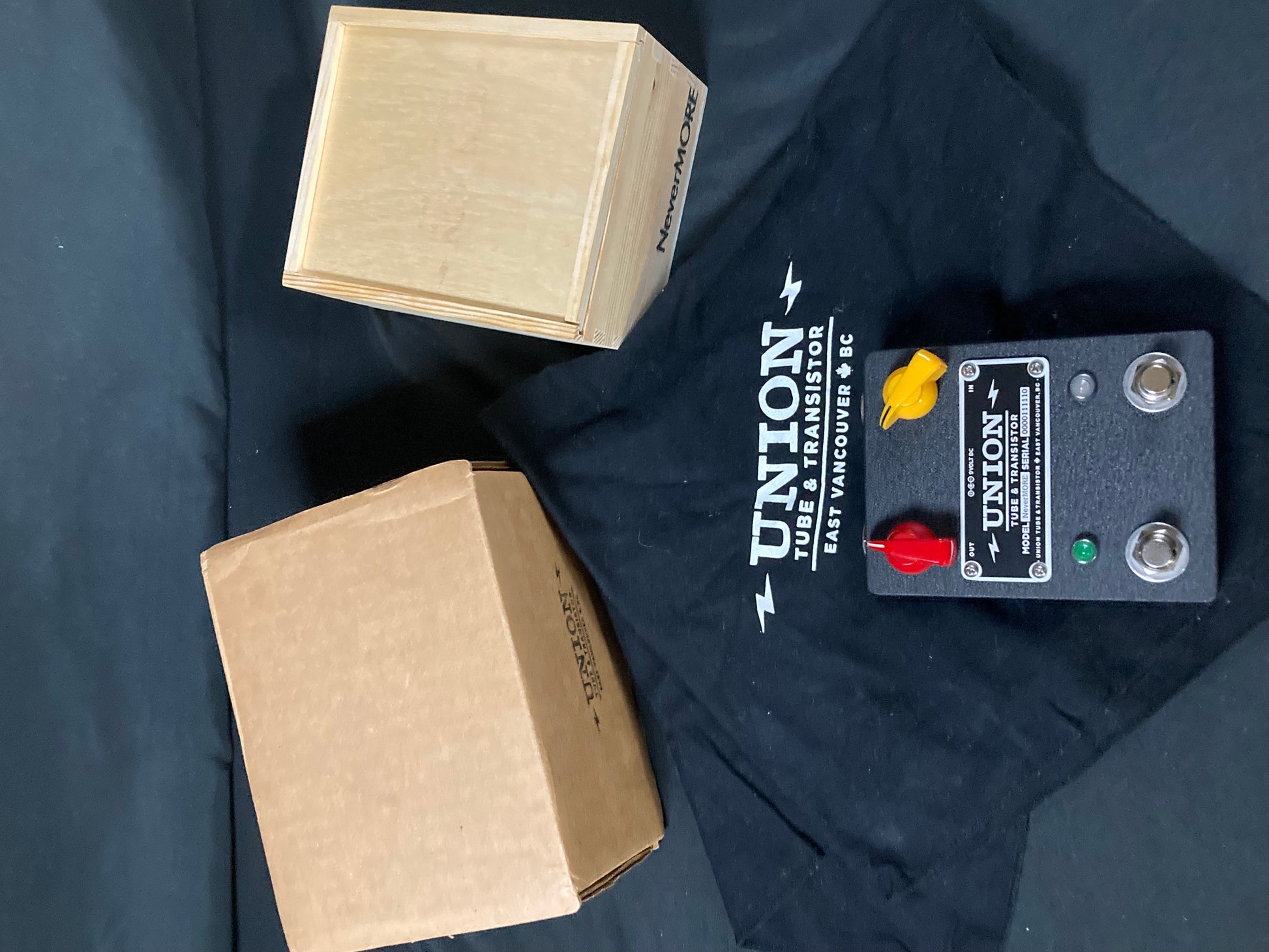 Union Tube & Transistor NeverMore Overdrive - Black - with Wood Box